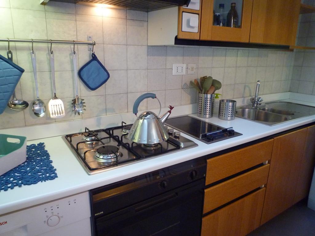 The Frog'S Hideaway Apartment Болоня Екстериор снимка