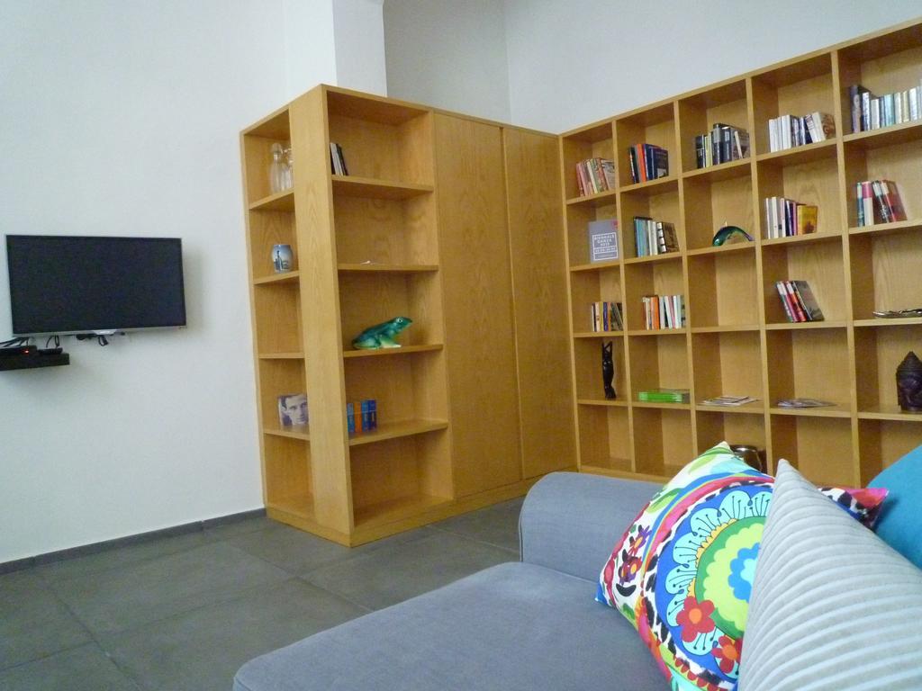 The Frog'S Hideaway Apartment Болоня Екстериор снимка