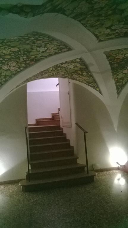 The Frog'S Hideaway Apartment Болоня Екстериор снимка